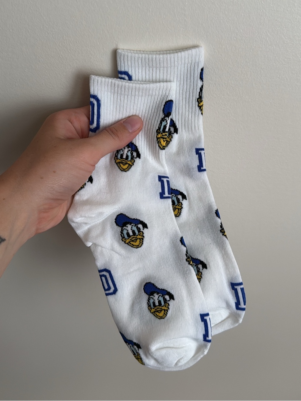 White Donald Duck Pattern Crew Socks with Blue Accents - Disney